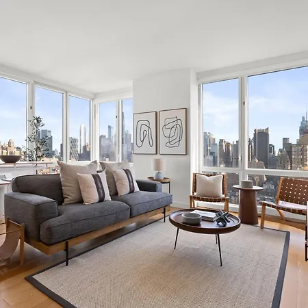 1 Bd Luxury Apartment With Stunning Views